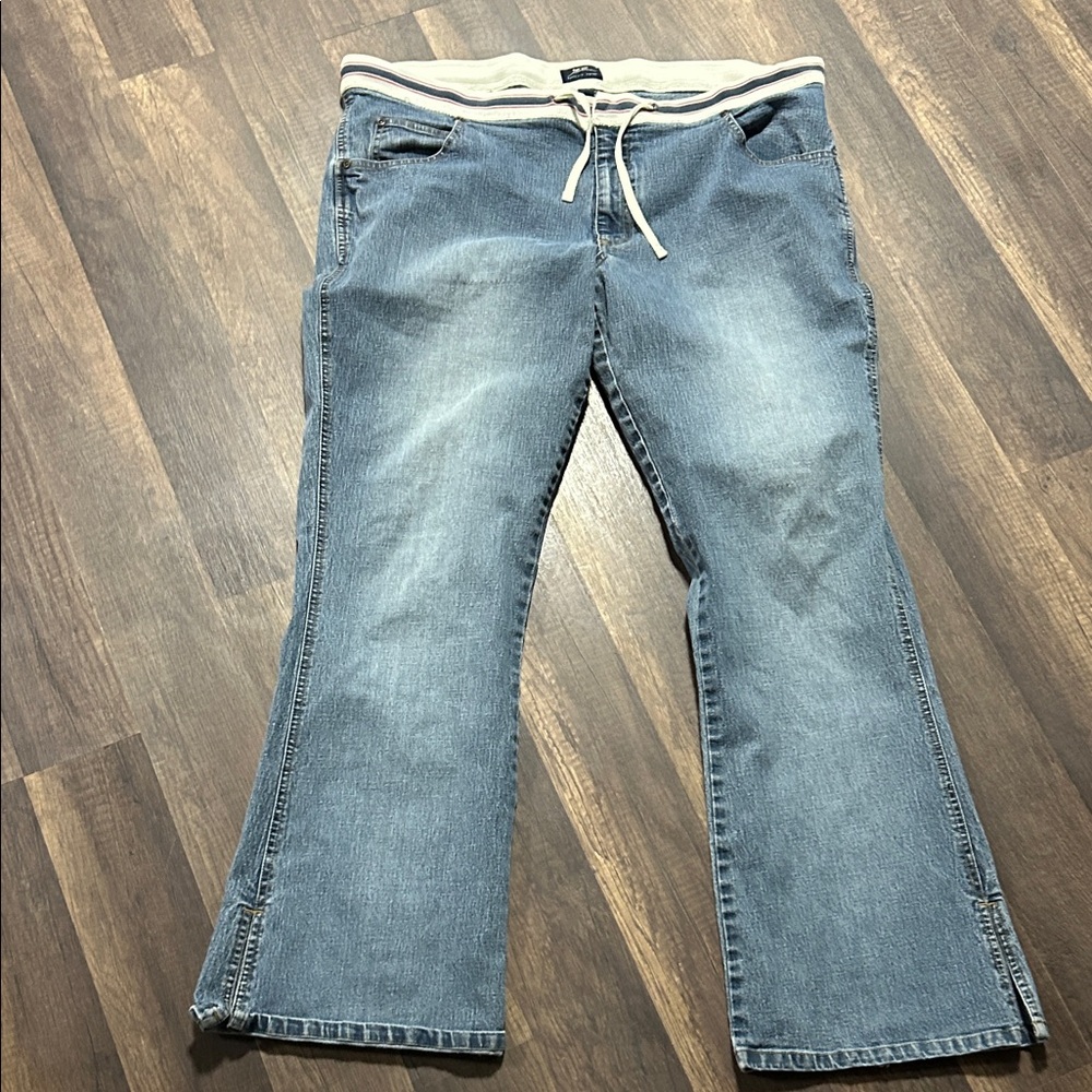 Baileys point Women's Blue Jeans with White Waistband